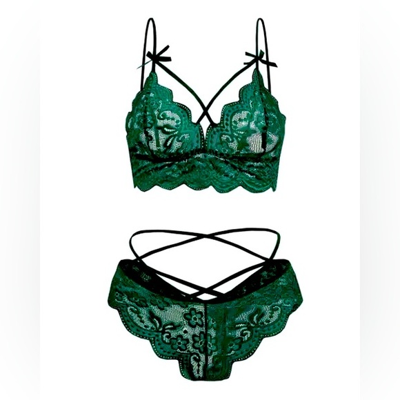 Green Floral Lace Bralette & Panties Lingerie Set Small Adjustable Bra Straps - Picture 1 of 7
